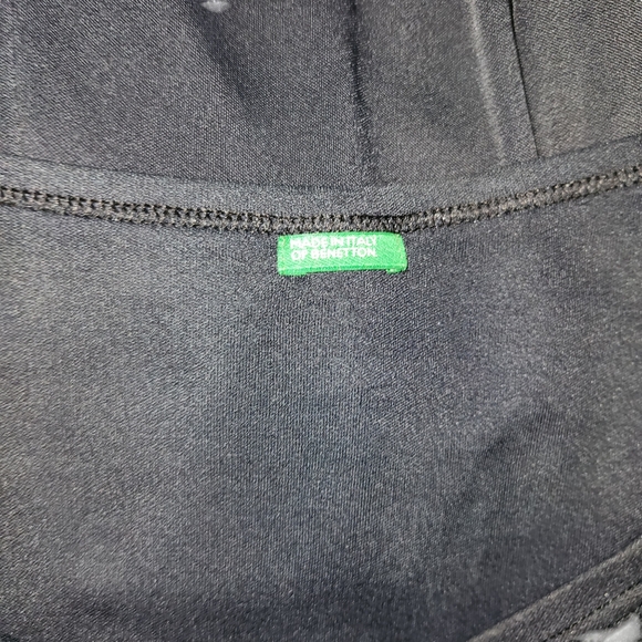 Benetton Lightweight Black Dress - Picture 4 of 4